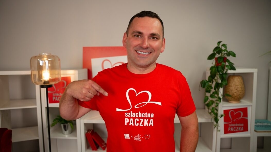 Krzysztof-wolontariusz-Paczki